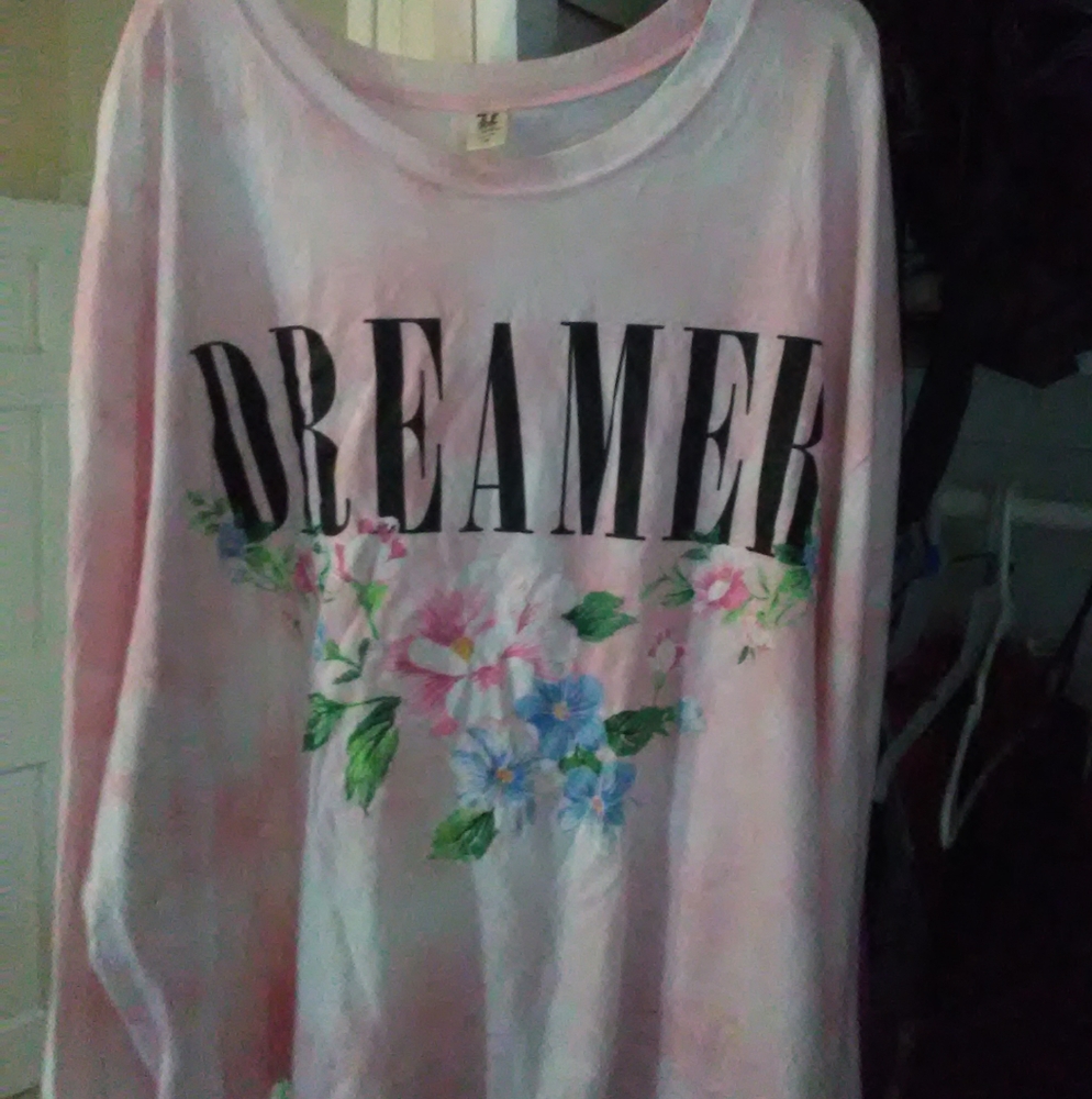 Pink dreamer shirt
